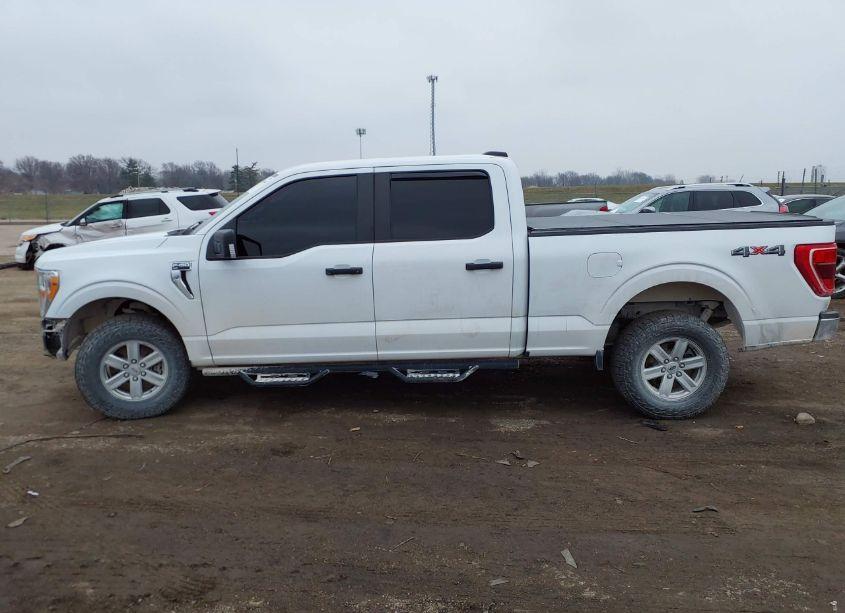 Photo 14 of 2021 Ford F-150 XLT (VIN 1FTFW1E55MKE70165)