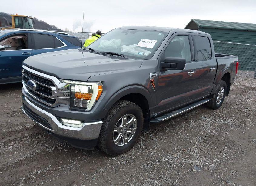 Photo 2 of 2022 Ford F-150 XLT (VIN 1FTFW1E55NFA85067)