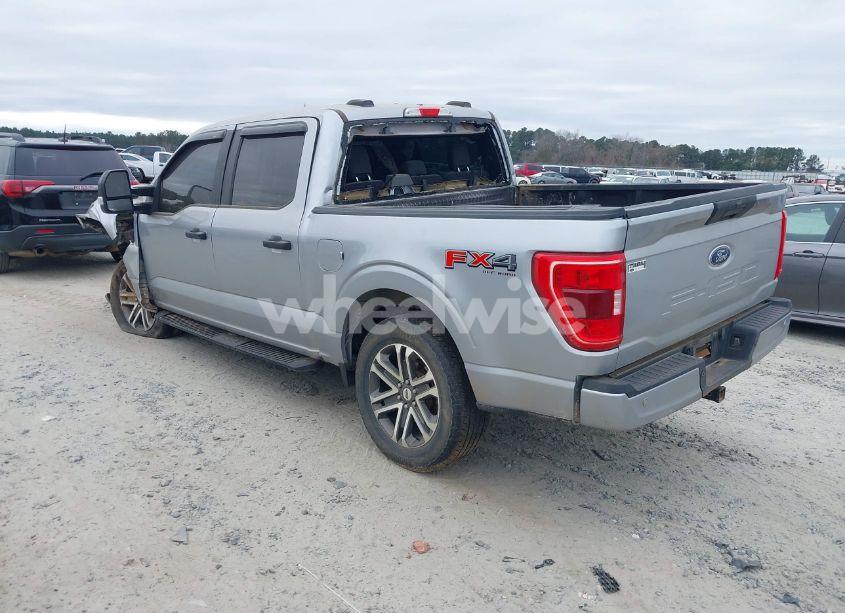 Photo 3 of 2022 Ford F-150 XL (VIN 1FTFW1E55NFA96943)