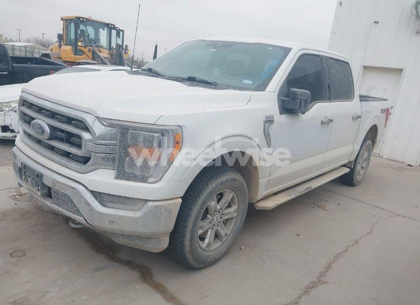 Photo 2 of 2022 Ford F-150 XLT (VIN 1FTFW1E55NKD05072)