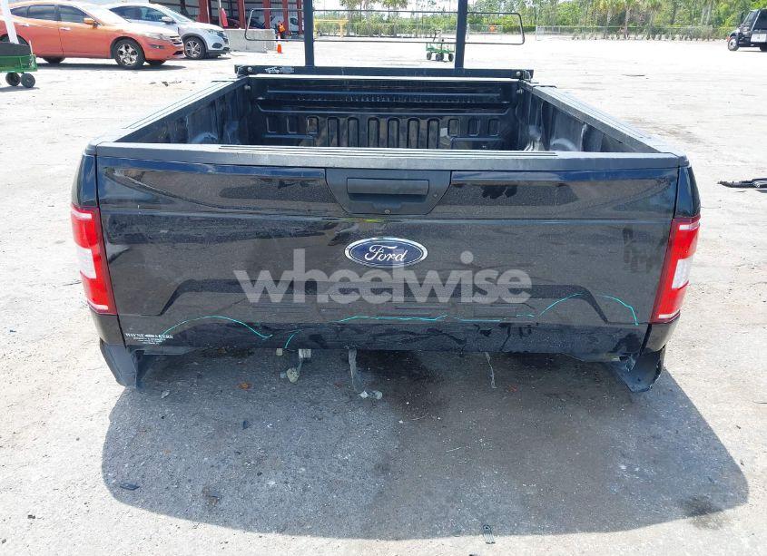 Photo 17 of 2019 Ford F-150 XLT (VIN 1FTFW1E56KFB72035)