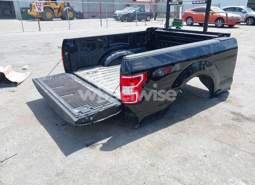 Photo 4 of 2019 Ford F-150 XLT (VIN 1FTFW1E56KFB72035)