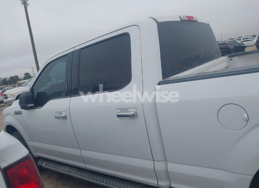 Photo 14 of 2019 Ford F-150 XLT (VIN 1FTFW1E56KKD29716)