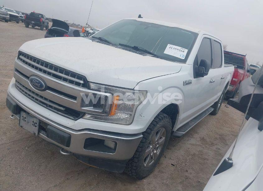 Photo 2 of 2019 Ford F-150 XLT (VIN 1FTFW1E56KKD29716)