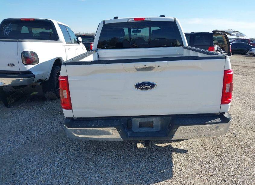 Photo 14 of 2023 Ford F-150 XLT (VIN 1FTFW1E56PKE09833)