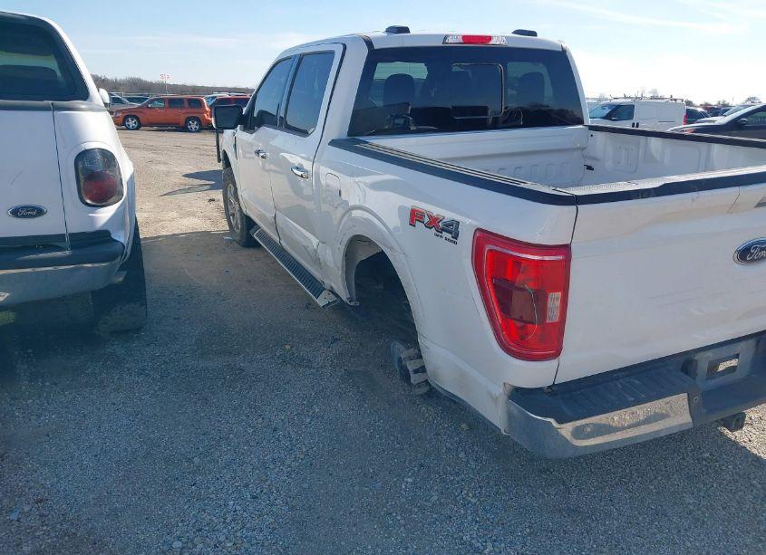 Photo 3 of 2023 Ford F-150 XLT (VIN 1FTFW1E56PKE09833)