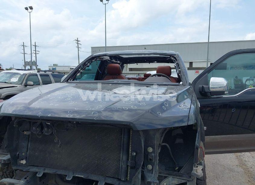 Photo 6 of 2018 Ford F-150 KING RANCH (VIN 1FTFW1E57JFC00021)