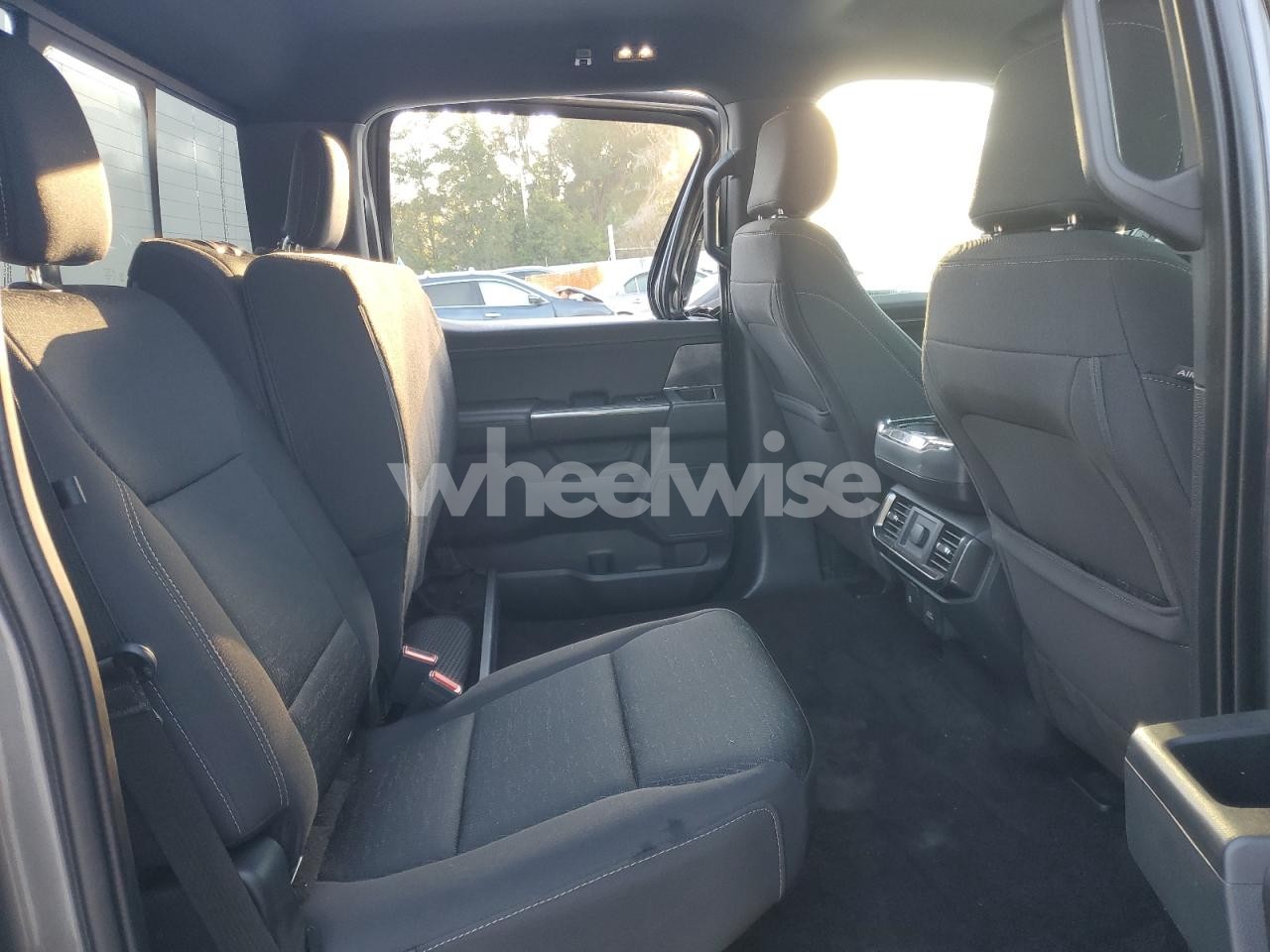 Photo 10 of 2021 FORD F150 SUPERCREW (VIN 1FTFW1E57MFC41947)