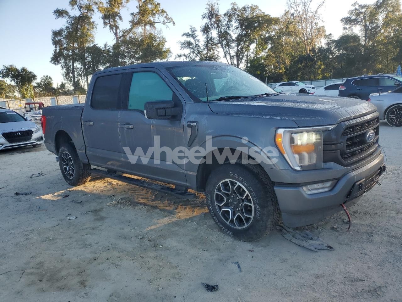 Photo 4 of 2021 FORD F150 SUPERCREW (VIN 1FTFW1E57MFC41947)