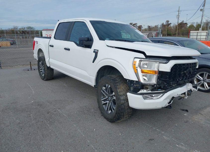 2021 Ford F-150 XL (VIN 1FTFW1E57MKD20171) main photo