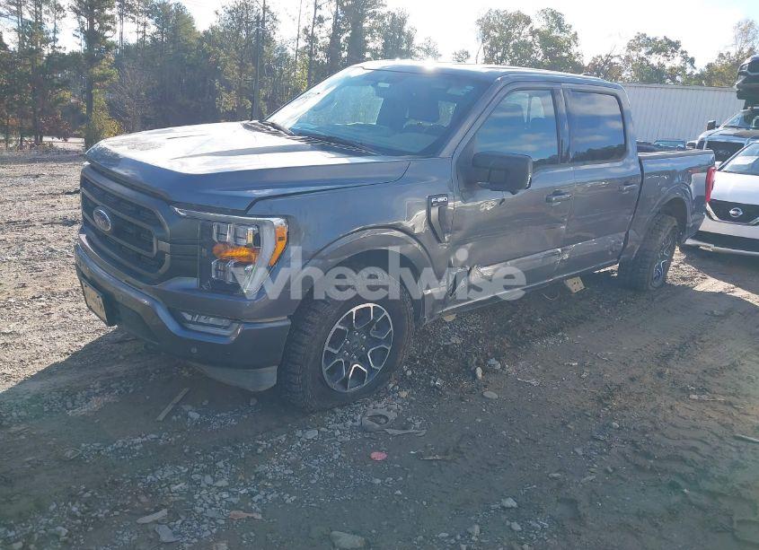 Photo 2 of 2022 Ford F-150 XLT (VIN 1FTFW1E57NFA59179)