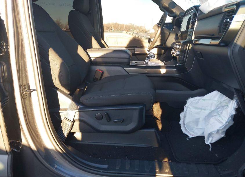 Photo 5 of 2023 Ford F-150 XLT (VIN 1FTFW1E57PFA63817)