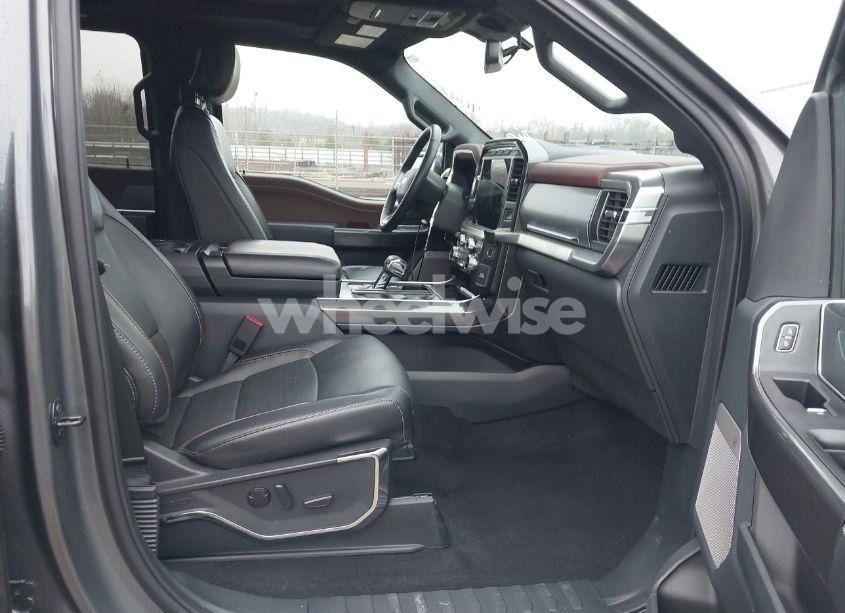 Photo 5 of 2023 Ford F-150 LARIAT (VIN 1FTFW1E57PKD62148)