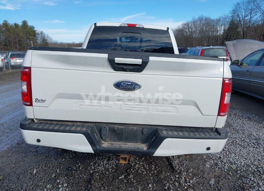 Photo 16 of 2018 Ford F-150 XLT (VIN 1FTFW1E58JFA85610)