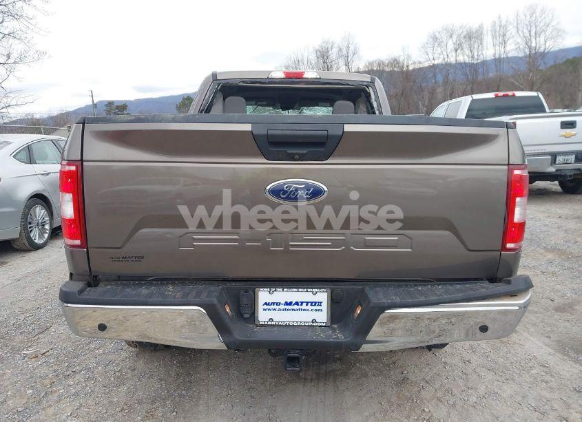Photo 17 of 2018 Ford F-150 XLT (VIN 1FTFW1E58JFD71473)