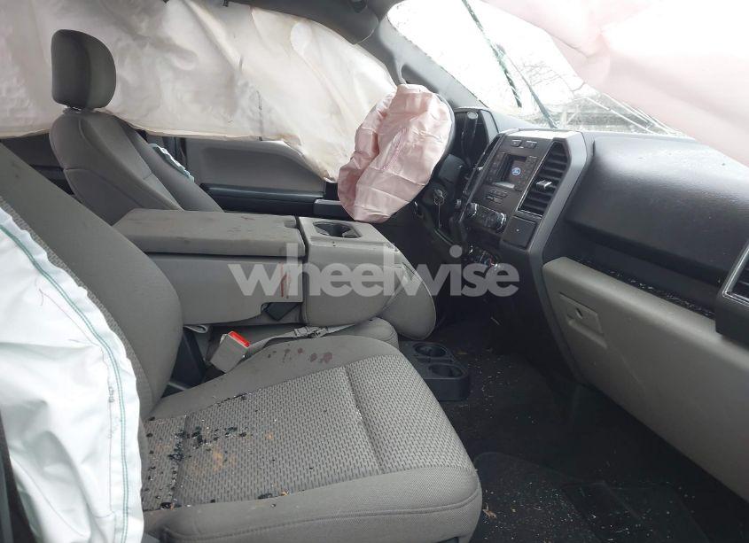 Photo 5 of 2018 Ford F-150 XLT (VIN 1FTFW1E58JFD71473)