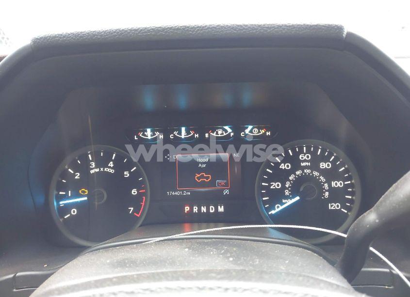 Photo 7 of 2019 Ford F-150 XLT (VIN 1FTFW1E58KFA68470)