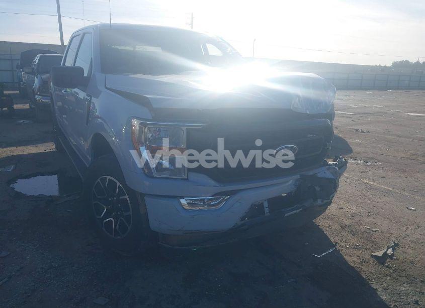 2022 Ford F-150 XLT (VIN 1FTFW1E58NKE47576) main photo