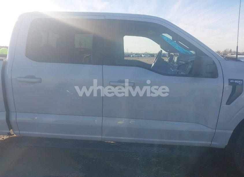 Photo 13 of 2022 Ford F-150 XLT (VIN 1FTFW1E58NKE47576)