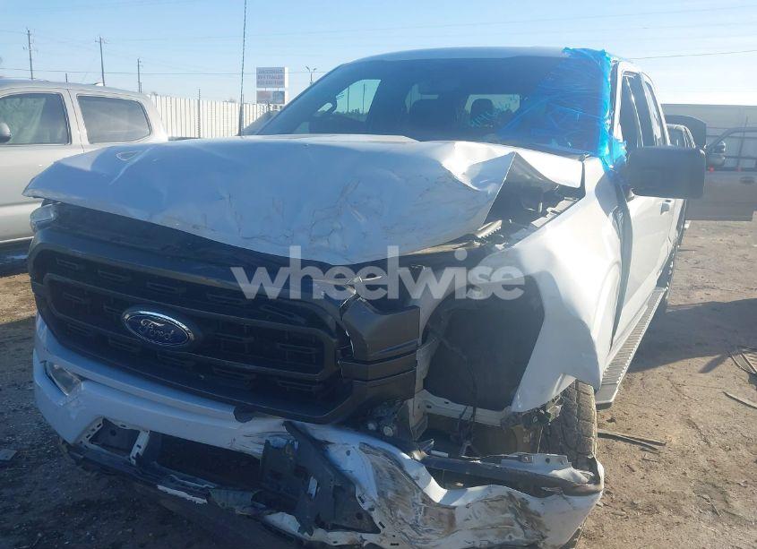 Photo 2 of 2022 Ford F-150 XLT (VIN 1FTFW1E58NKE47576)