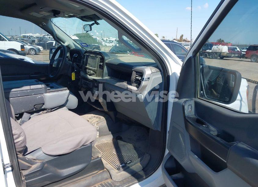 Photo 5 of 2022 Ford F-150 XL (VIN 1FTFW1E58NKE69061)