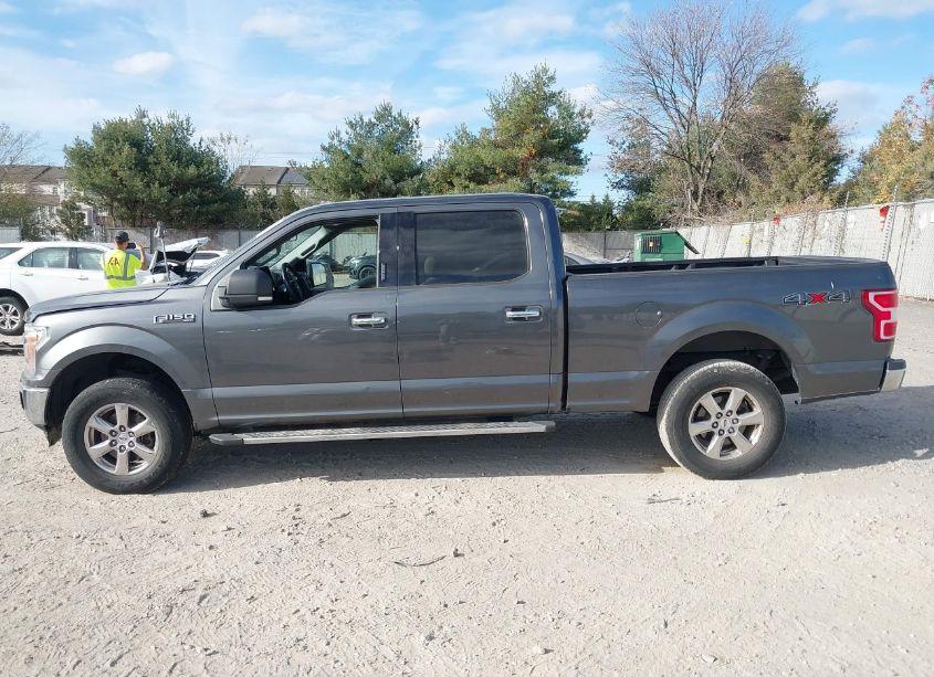 Photo 14 of 2018 Ford F-150 XLT (VIN 1FTFW1E59JFB68298)