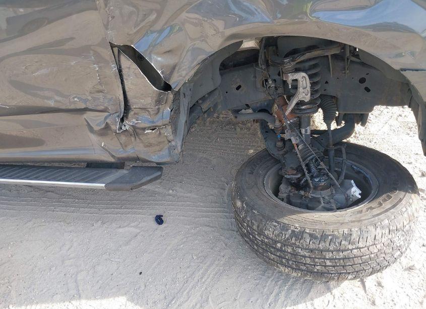 Photo 6 of 2018 Ford F-150 XLT (VIN 1FTFW1E59JFB68298)