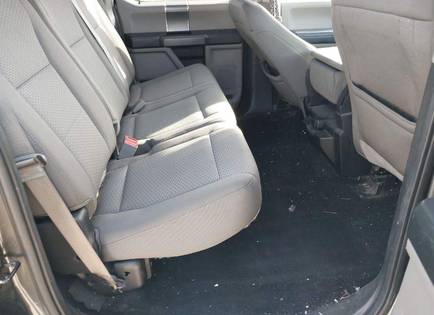 Photo 8 of 2018 Ford F-150 XLT (VIN 1FTFW1E59JFB68298)