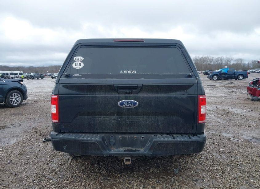 Photo 16 of 2018 Ford F-150 XLT (VIN 1FTFW1E59JFD63415)