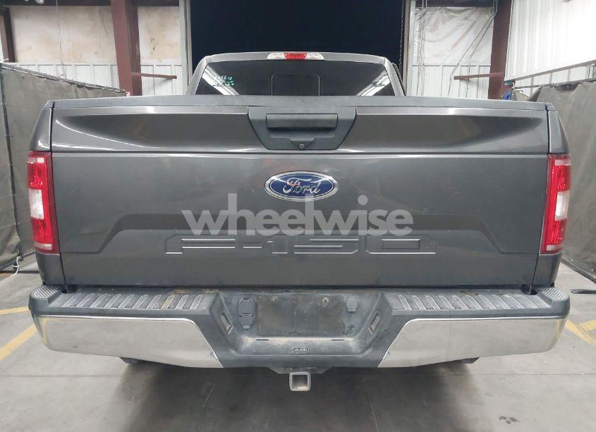 Photo 16 of 2018 Ford F-150 XLT (VIN 1FTFW1E59JKF29455)