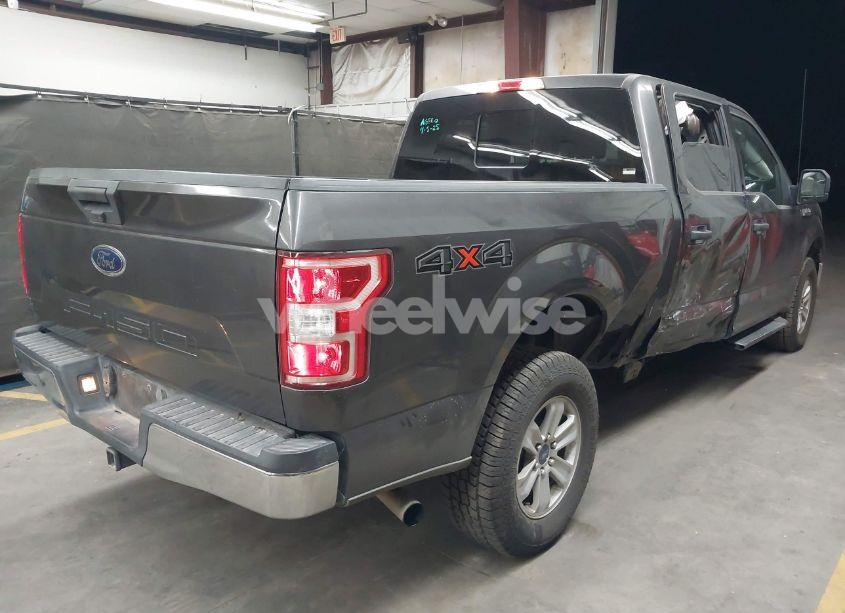 Photo 4 of 2018 Ford F-150 XLT (VIN 1FTFW1E59JKF29455)