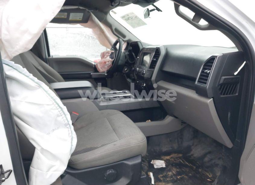 Photo 5 of 2019 Ford F-150 XLT (VIN 1FTFW1E59KKC73402)