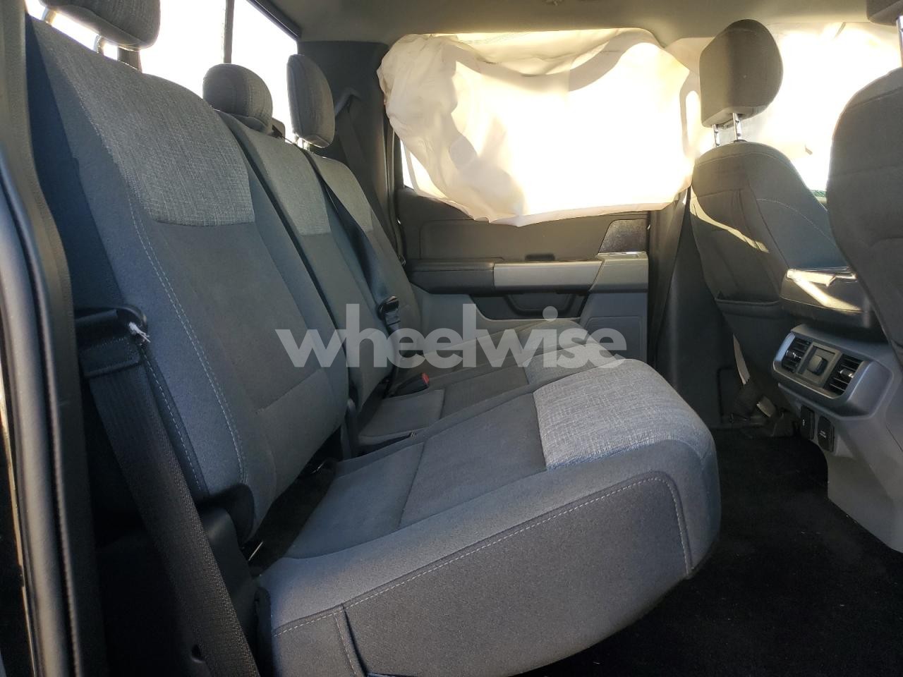 Photo 10 of 2021 FORD F150 SUPERCREW (VIN 1FTFW1E59MFA43855)