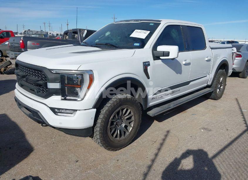 Photo 2 of 2021 Ford F-150 LARIAT (VIN 1FTFW1E59MFB65261)