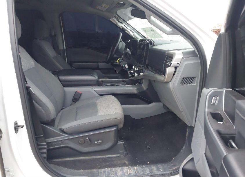 Photo 5 of 2021 Ford F-150 XLT (VIN 1FTFW1E59MFC87456)