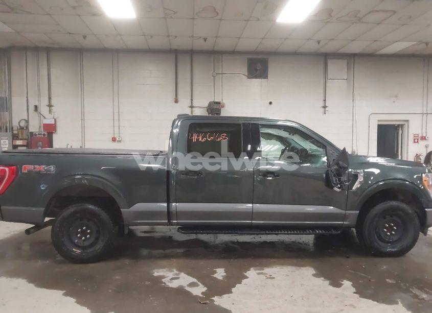 Photo 13 of 2021 Ford F-150 XLT (VIN 1FTFW1E59MKD82204)