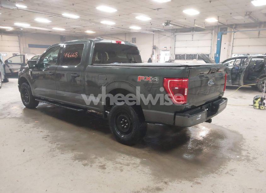 Photo 3 of 2021 Ford F-150 XLT (VIN 1FTFW1E59MKD82204)