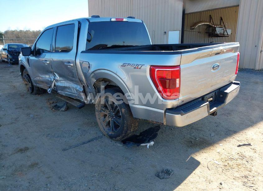 Photo 3 of 2022 Ford F-150 XLT (VIN 1FTFW1E59NFA40519)