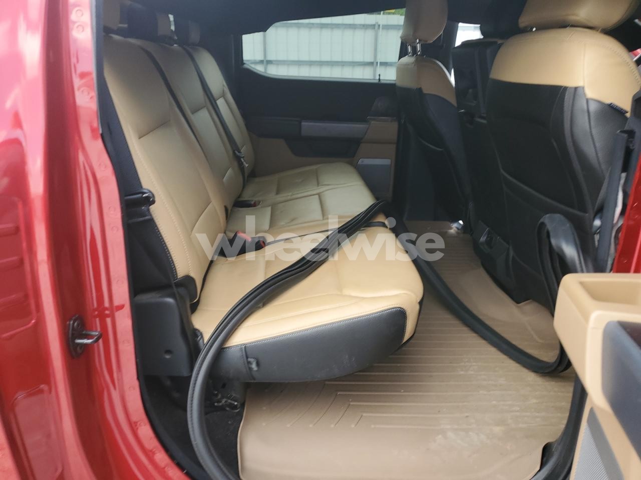 Photo 10 of 2022 FORD F150 SUPERCREW (VIN 1FTFW1E59NKD17936)