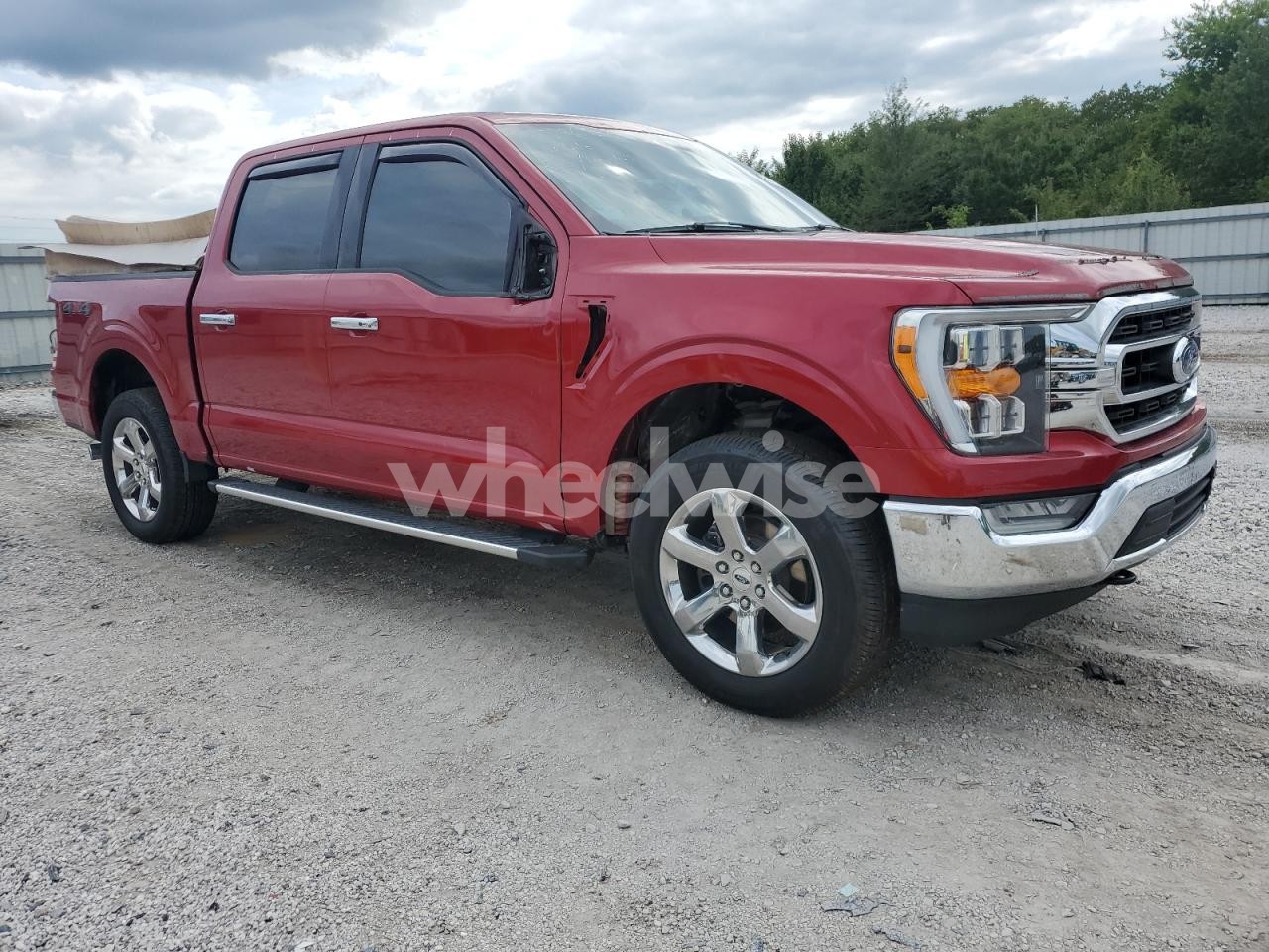 Photo 4 of 2022 FORD F150 SUPERCREW (VIN 1FTFW1E59NKD17936)