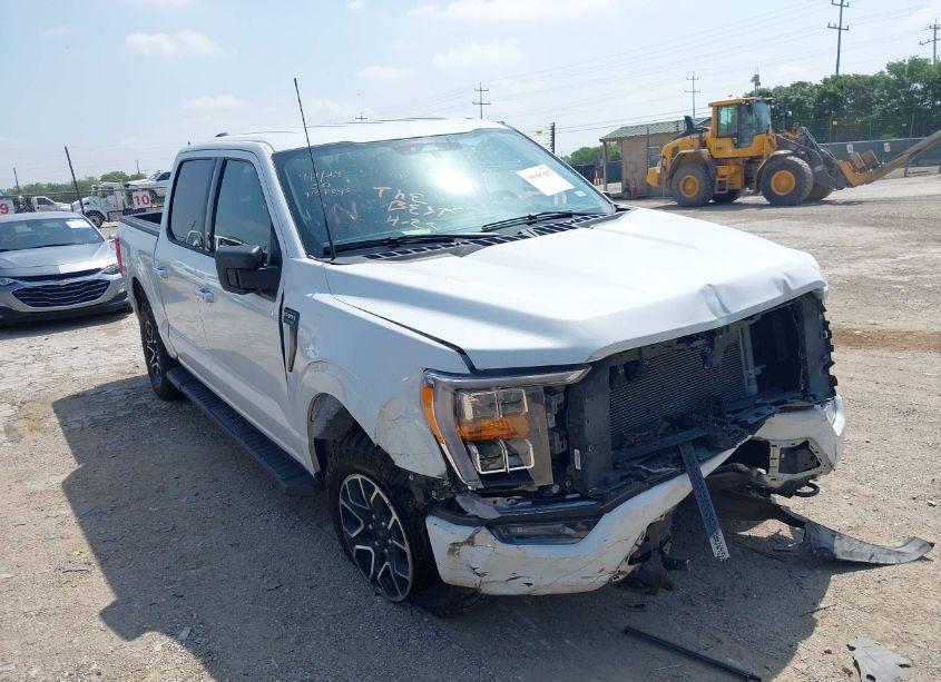 2023 Ford F-150 XLT (VIN 1FTFW1E59PFB56600) main photo