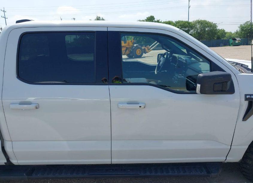 Photo 14 of 2023 Ford F-150 XLT (VIN 1FTFW1E59PFB56600)