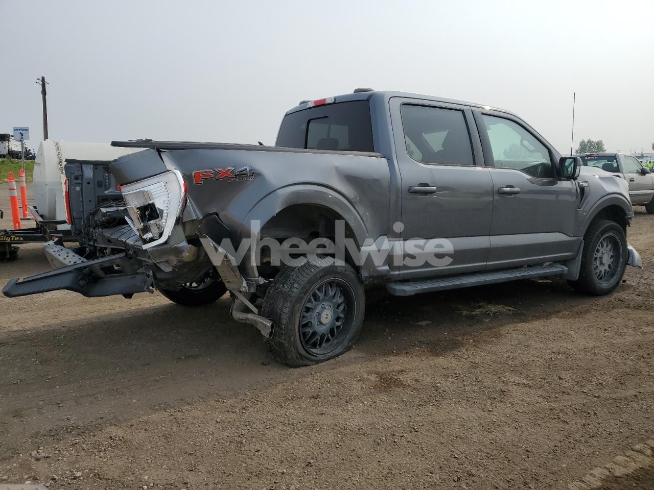 Photo 3 of 2023 FORD F150 SUPERCREW (VIN 1FTFW1E59PKE94456)