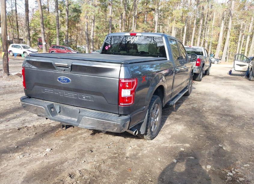 Photo 4 of 2018 Ford F-150 XLT (VIN 1FTFW1E5XJFB06165)