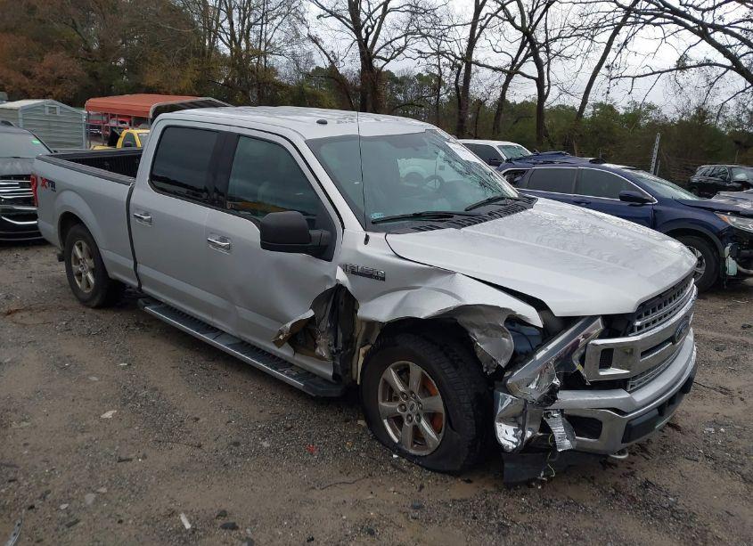 2018 Ford F-150 XLT (VIN 1FTFW1E5XJKC36499) main photo
