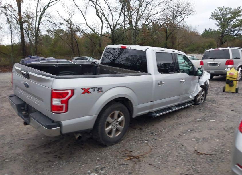 Photo 4 of 2018 Ford F-150 XLT (VIN 1FTFW1E5XJKC36499)
