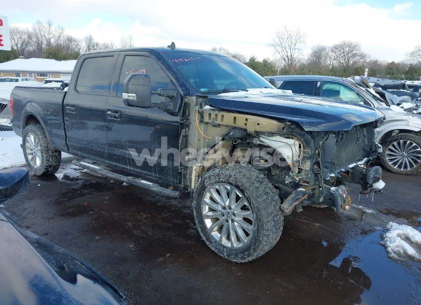 Photo 13 of 2018 Ford F-150 XLT (VIN 1FTFW1E5XJKE32877)