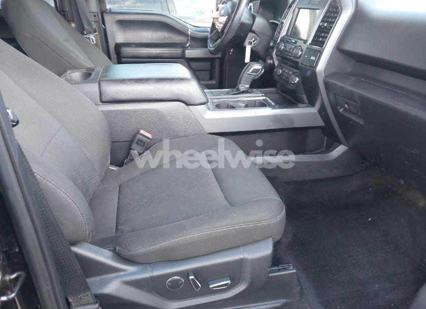 Photo 5 of 2018 Ford F-150 XLT (VIN 1FTFW1E5XJKE32877)