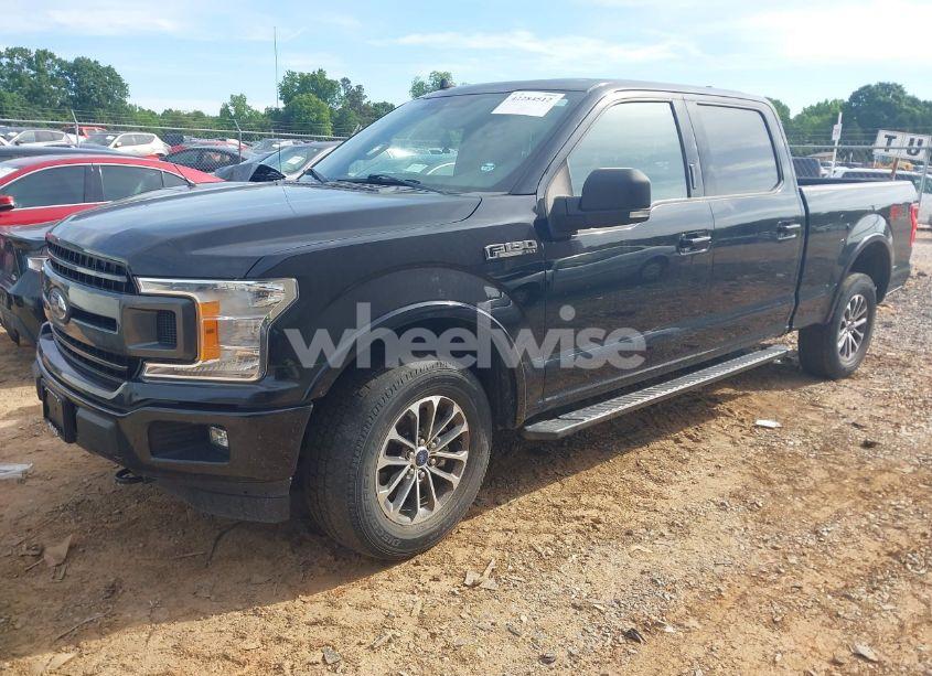 Photo 2 of 2019 Ford F-150 XLT (VIN 1FTFW1E5XKFD24737)