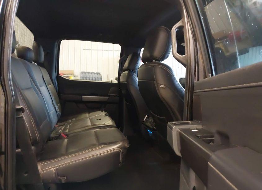 Photo 8 of 2021 Ford F-150 XLT (VIN 1FTFW1E5XMFA57599)